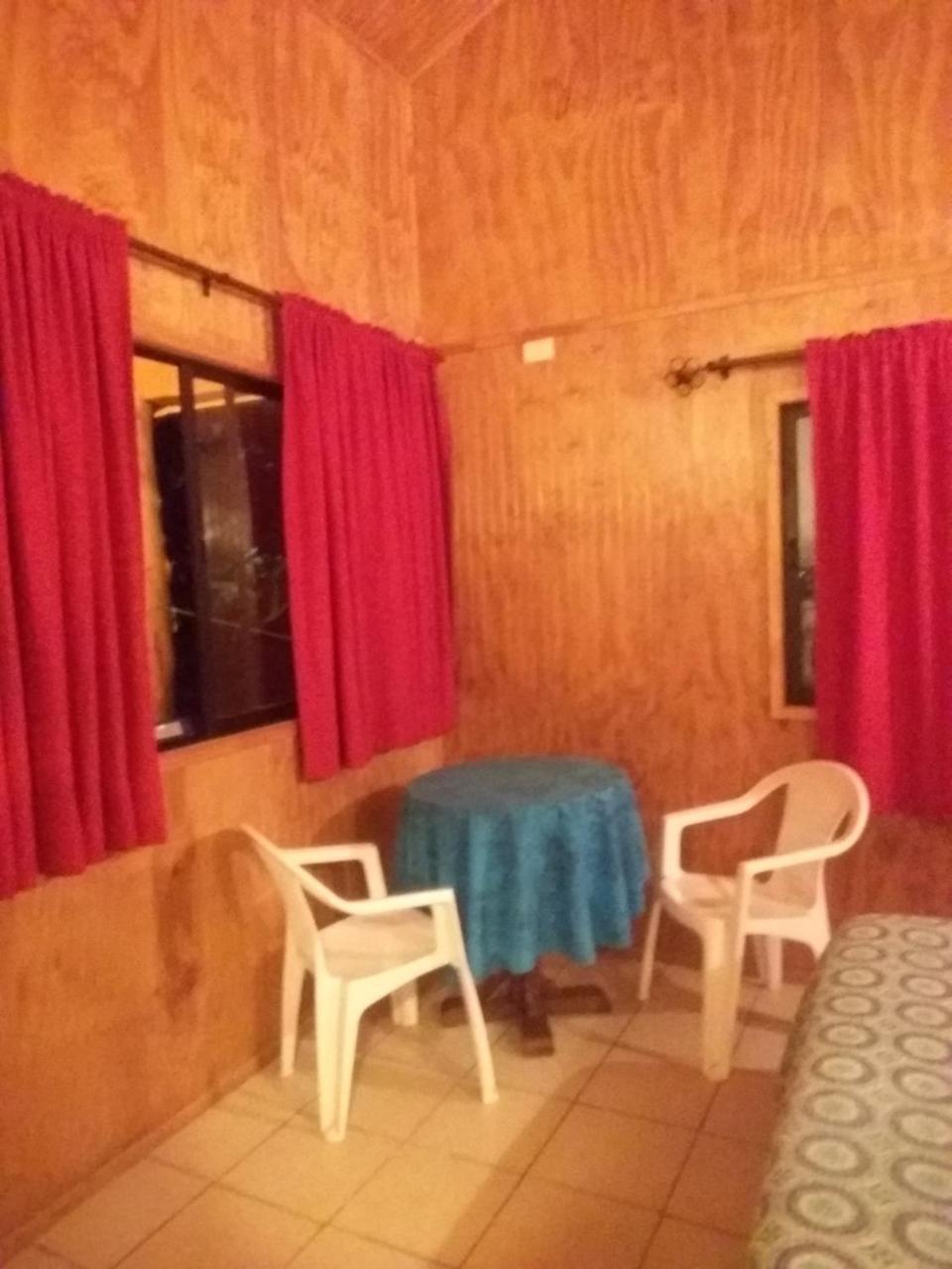 Cabanas Tangaroa Y Hamea Villa Hanga Roa Kültér fotó